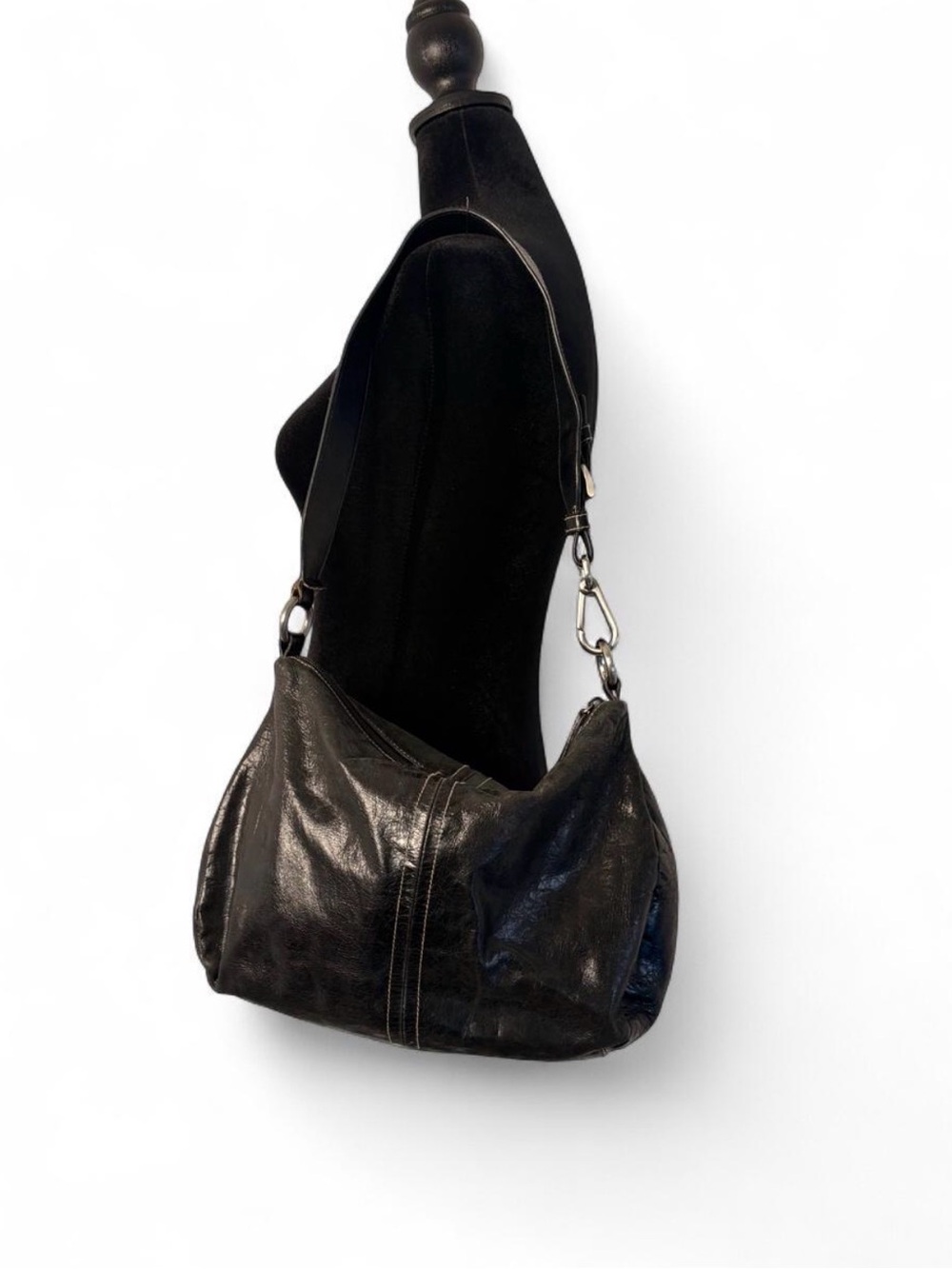 Sleek Black Leather Shoulder Hobo Bag